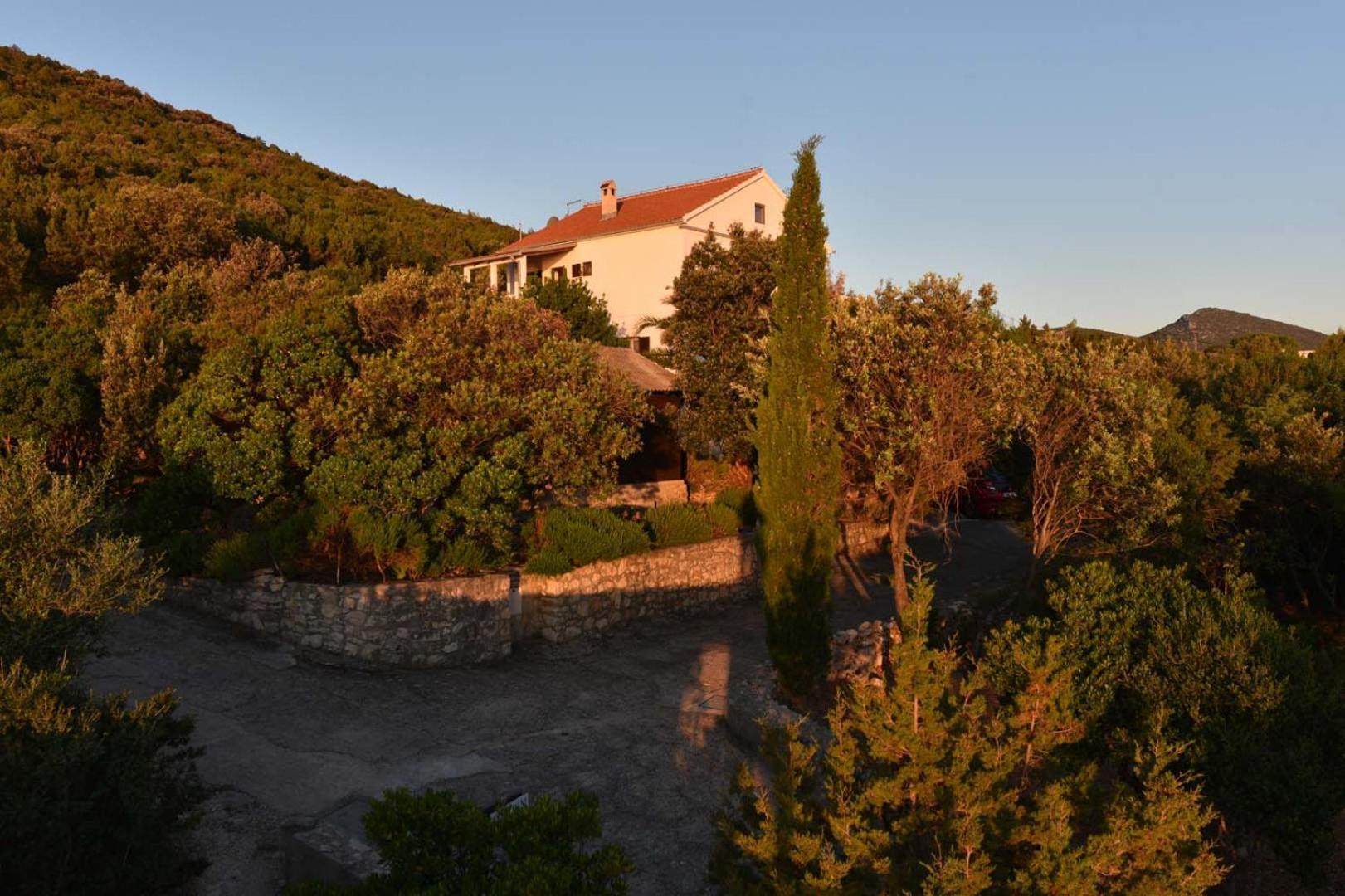Apartmani Marko Gdinj Buitenkant foto