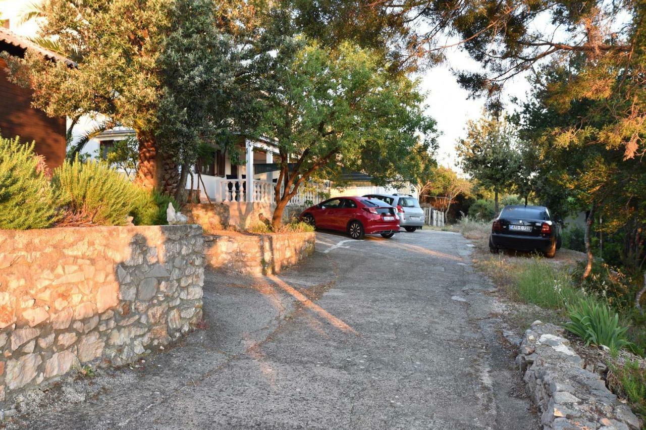 Apartmani Marko Gdinj Buitenkant foto