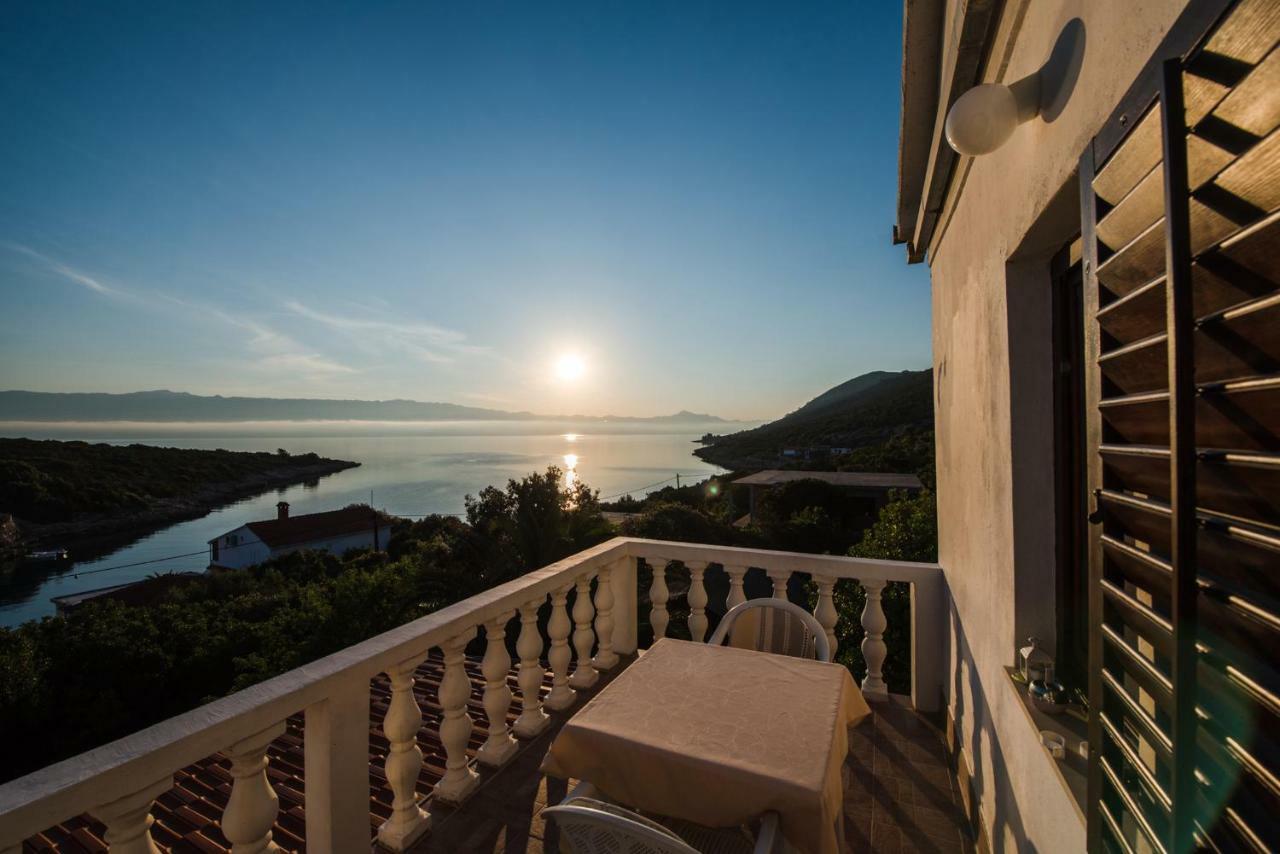 Apartmani Marko Gdinj Buitenkant foto